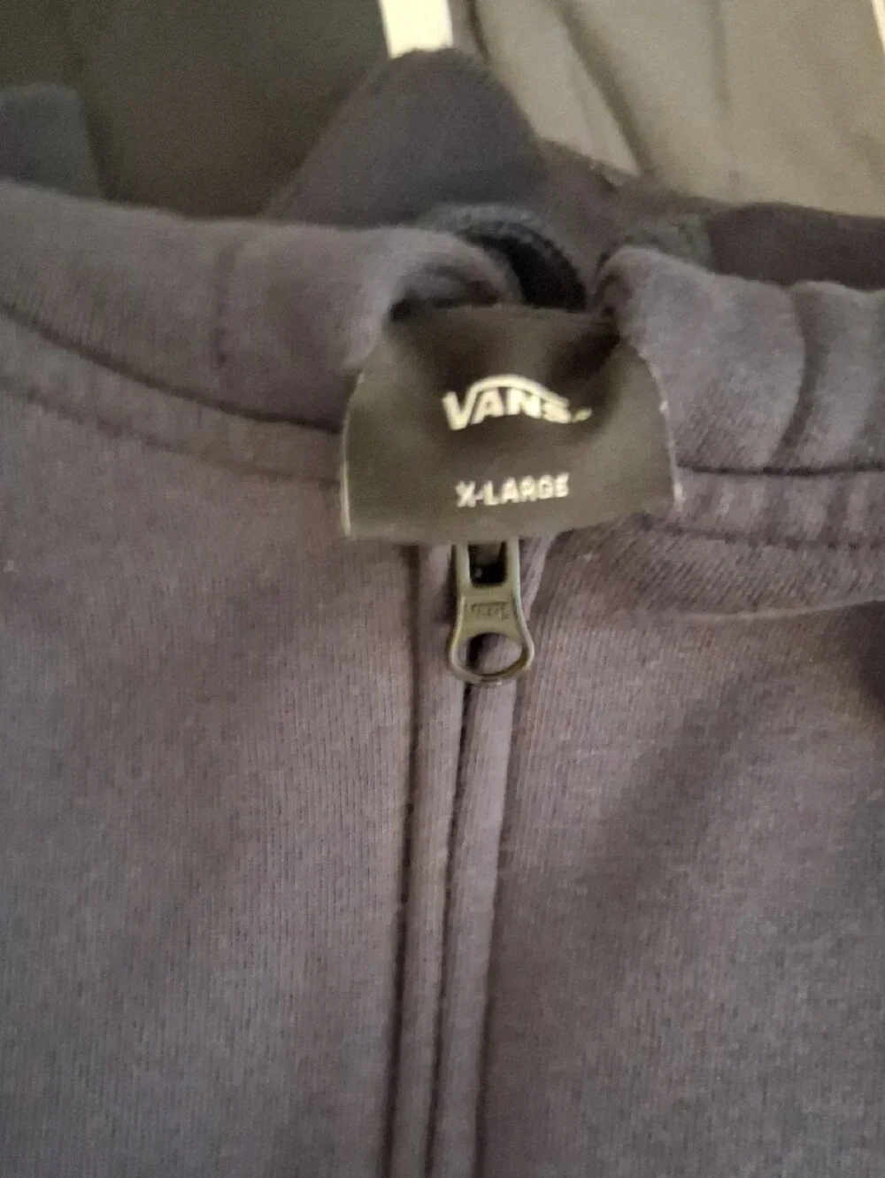 Vans full zip